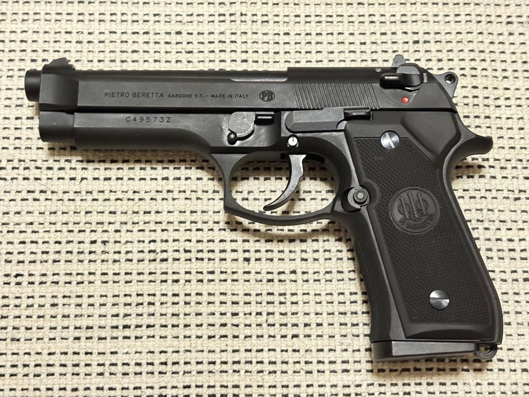 タナカ ワークス ベレッタ 92SB-F \"ハリウッドバージョン\" モデルガン