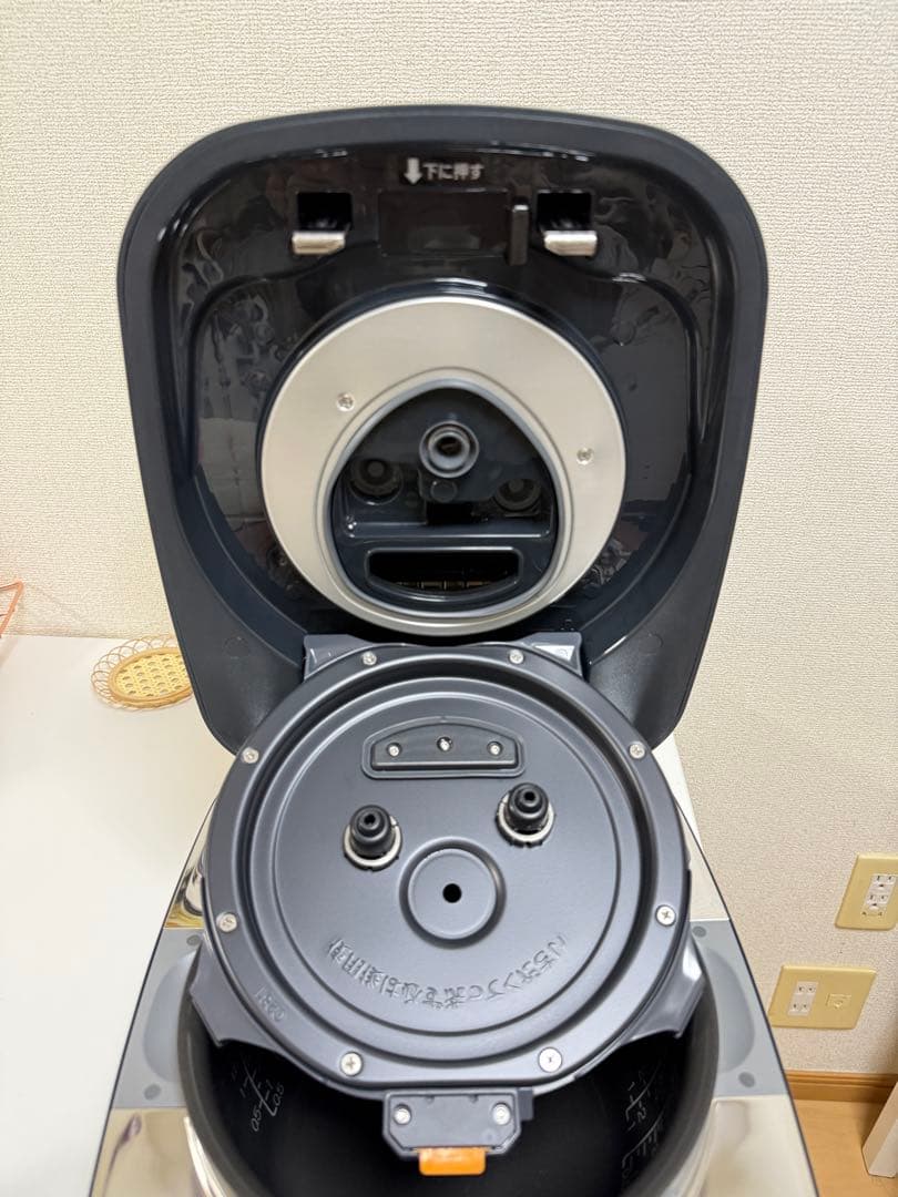 象印炎舞炊き NX-AA10 圧力IH 5.5合2025年製