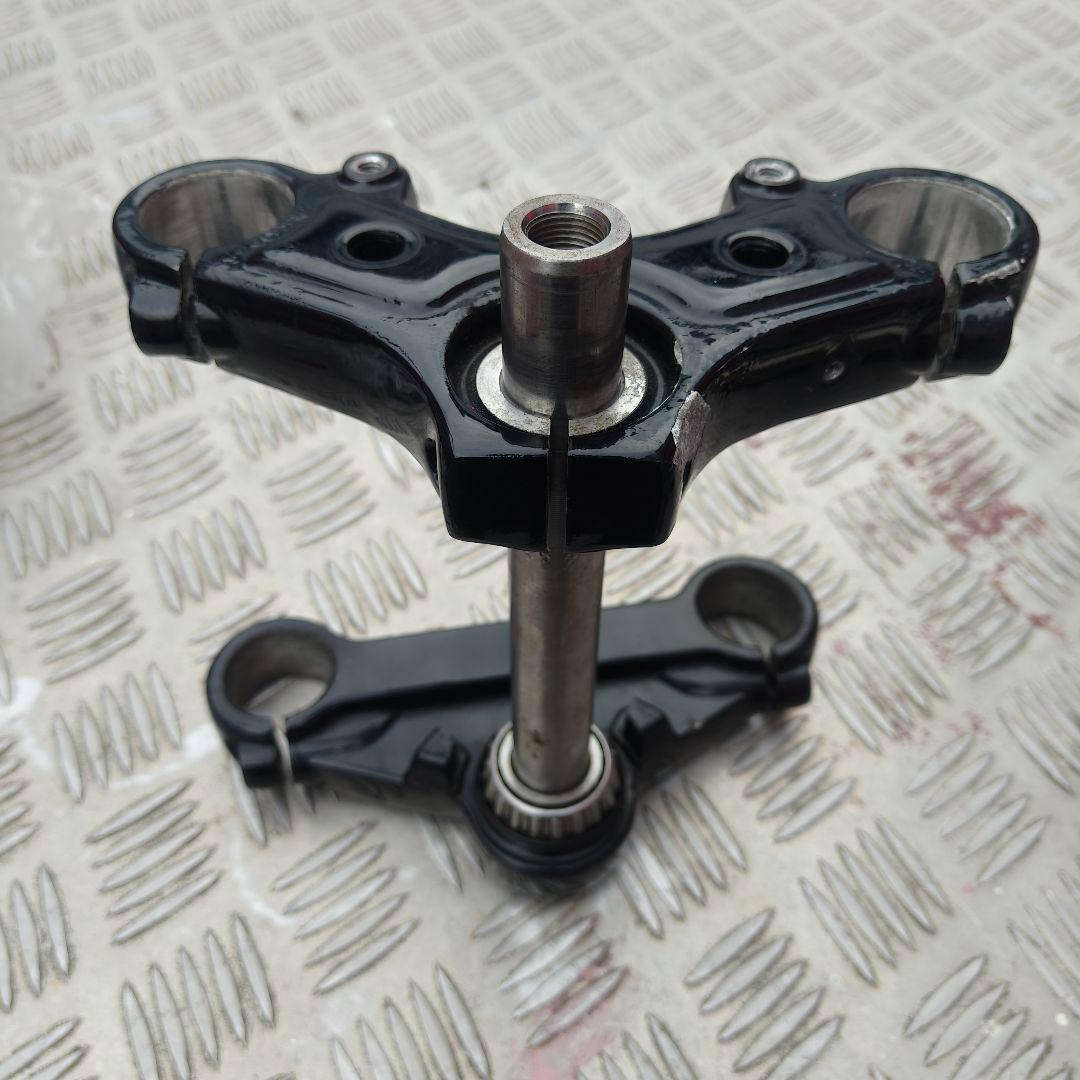 コンテナ スポーツスター xl883n ステムアンダーのみ