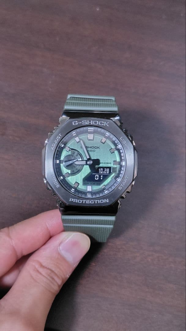 CASIO GM-2100B-3AJF G-SHOCK グリーン
