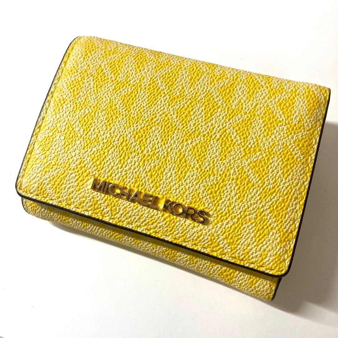 新品 マイケルコース 三つ折り財布 黄色 イエロー⭐︎