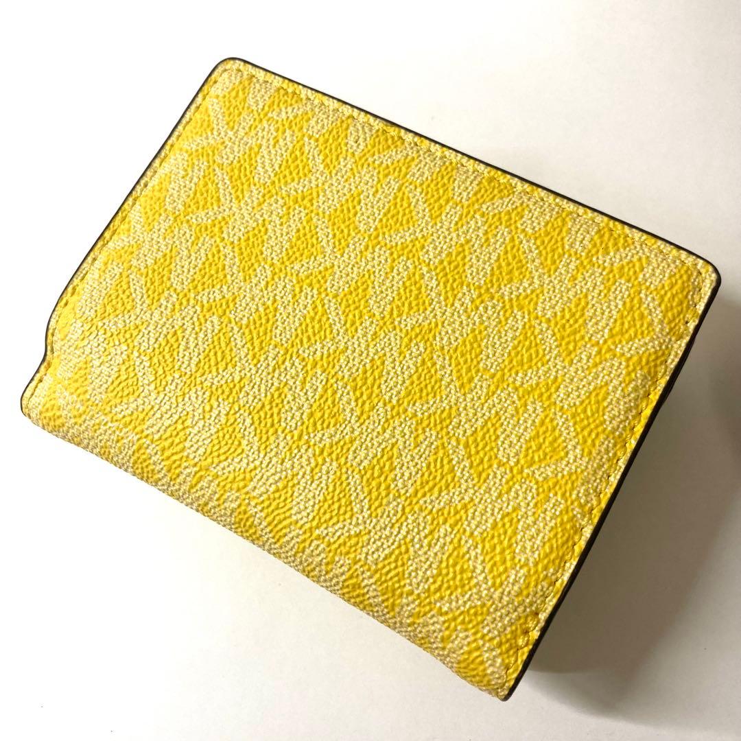 新品 マイケルコース 三つ折り財布 黄色 イエロー⭐︎
