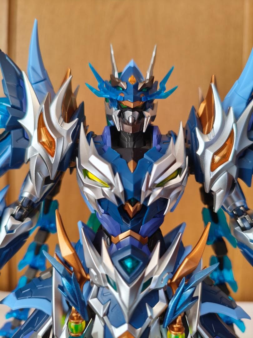 摩動核　天佑星 龍胆虎将 趙雲 玉蘭白龍駒付き MNP-XH05　素組み完成品