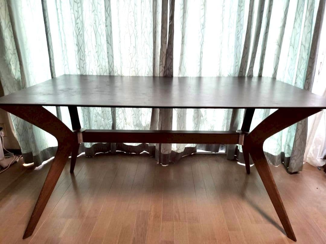 カリガリス トーキョー ダイニングテーブル Calligaris Tokyo