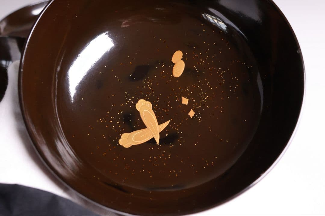 【MB192】輪島塗 宝尽くし金蒔絵 黒塗椀 二客 天然木漆塗 大正昭和 茶懐石