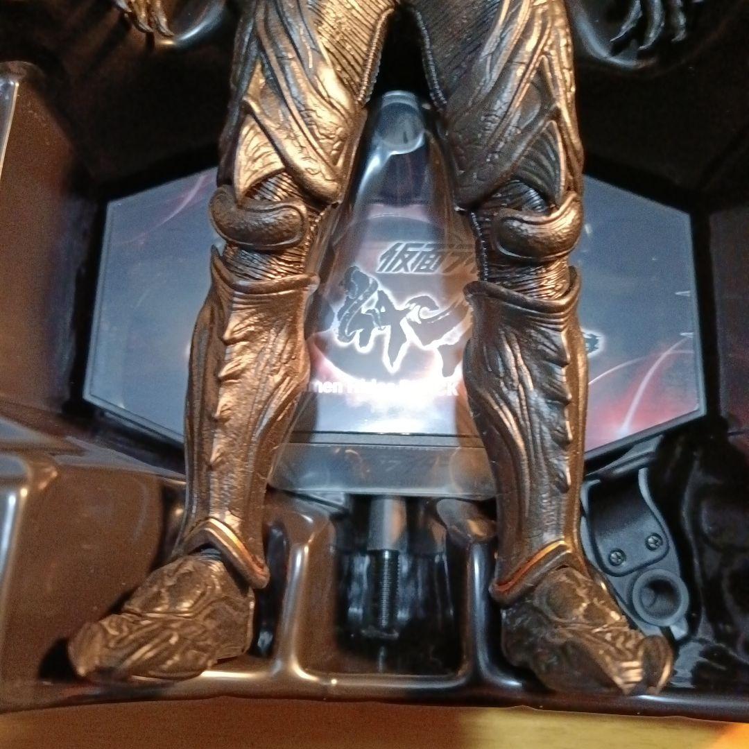 仮面ライダーBLACKSUN　ホットトイズ　フィギュア　1／6サイズ