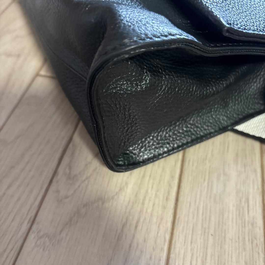 【美品】イアパピヨネ 柄 ワイドテープ ショルダー バッグ ブラック ボディ