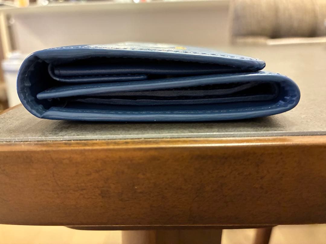 ⭐︎Egg⭐︎★PRADA 三つ折り財布