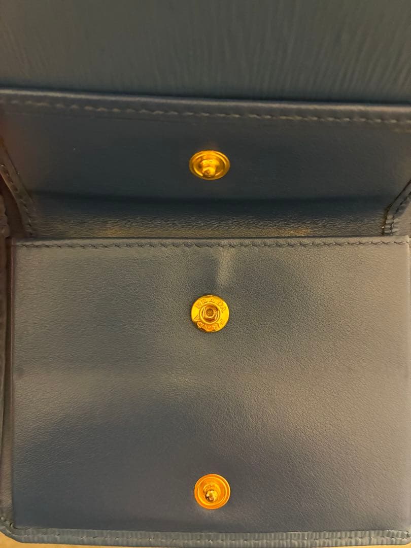⭐︎Egg⭐︎★PRADA 三つ折り財布