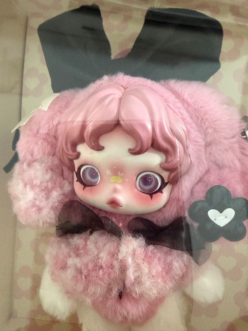 ポップマート　Kuromi x My Melody スカルパンダ