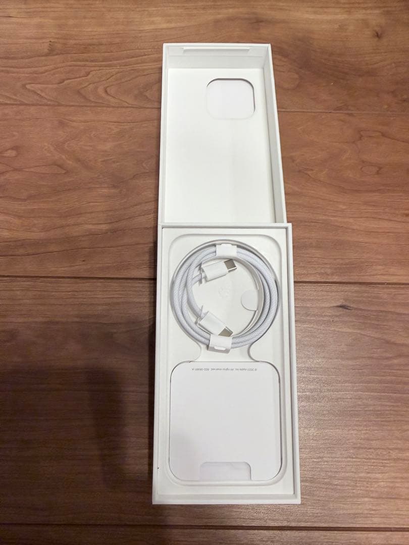 Apple iPhone 15 Pro 本体256GB