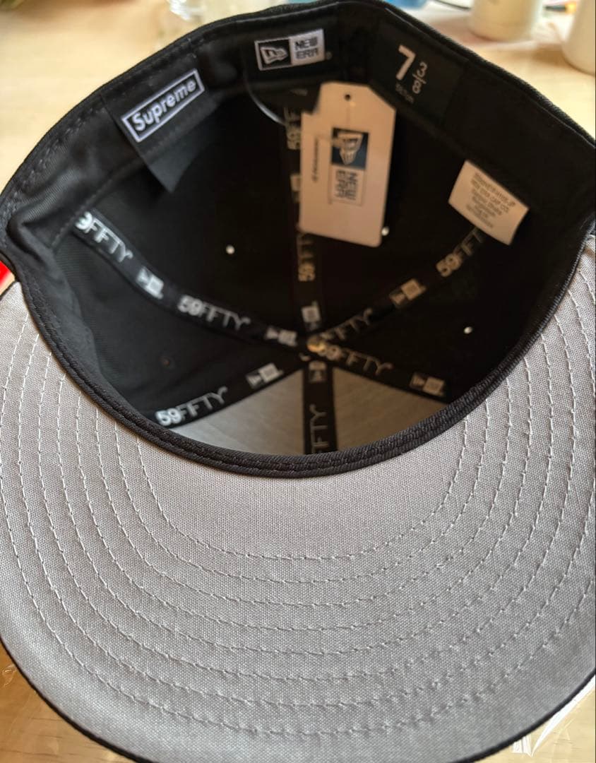 supreme ／オンライン購入、ロゴ一目惚れ。週末値下げします。