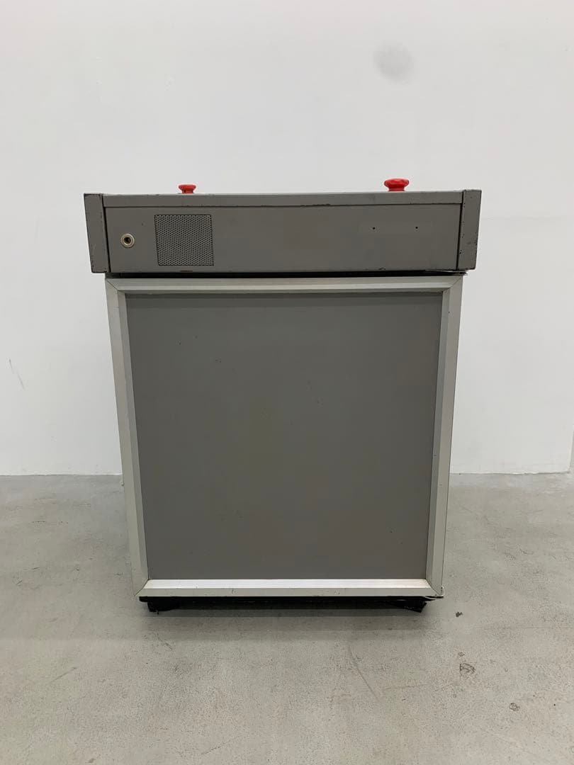 スペースエイジ ターンテーブル レコードプレイヤー 台 店舗什器 ディスプレイ