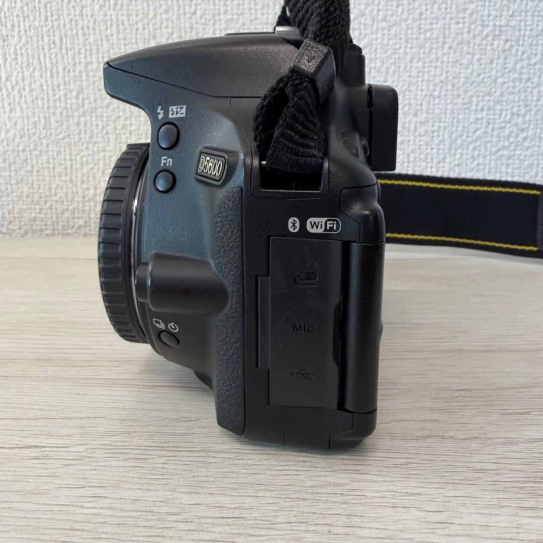 Nikon D5600 ダブルズームキッド＋35㎜単焦点レンズ