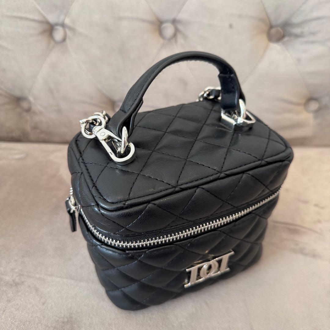 Darich ダーリッチ キルティングスクエアミニバッグ バニティバッグ