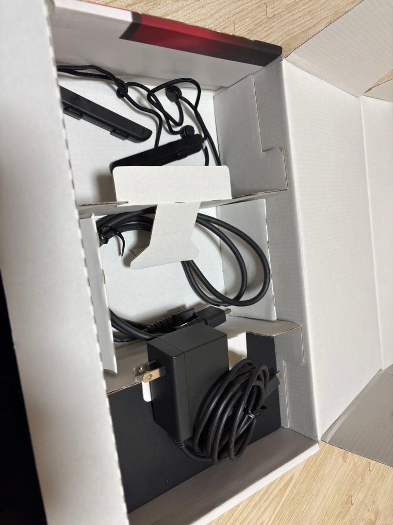 a*様 【箱付き・液晶美品】Nintendo Switch 本体 旧型 スイッチ