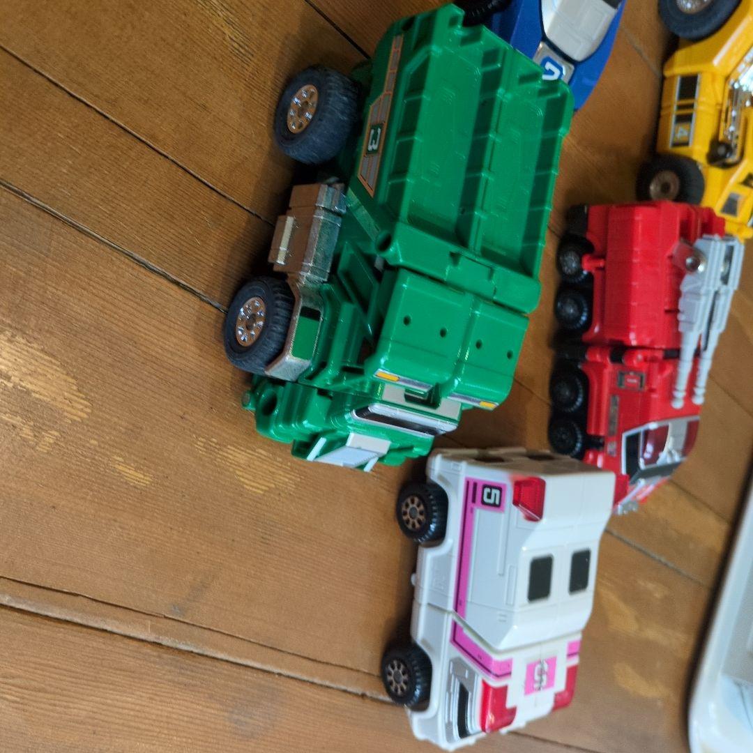 バンダイ　激走戦隊カーレンジャーDX　VRVロボ17