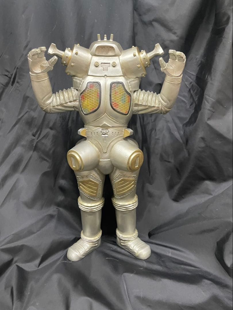 キングジョー　ビックサイズソフビ　リペイント ウルトラマンフィギュア　電飾