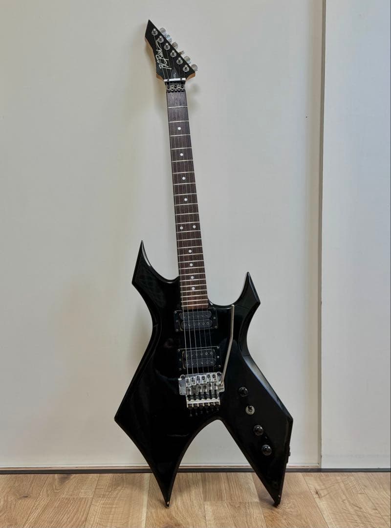 B.C. RICH Warlock エレキギター セミハードケース付き