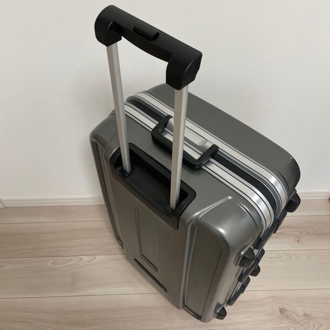 【送料込み】 アメリカンツーリスター キャリーケース