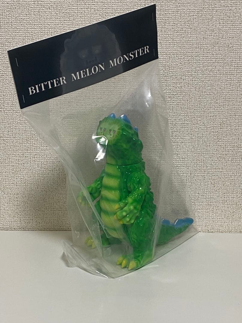 双頭ゴーヤ怪獣 Two Face-Bitter Melon Monster-