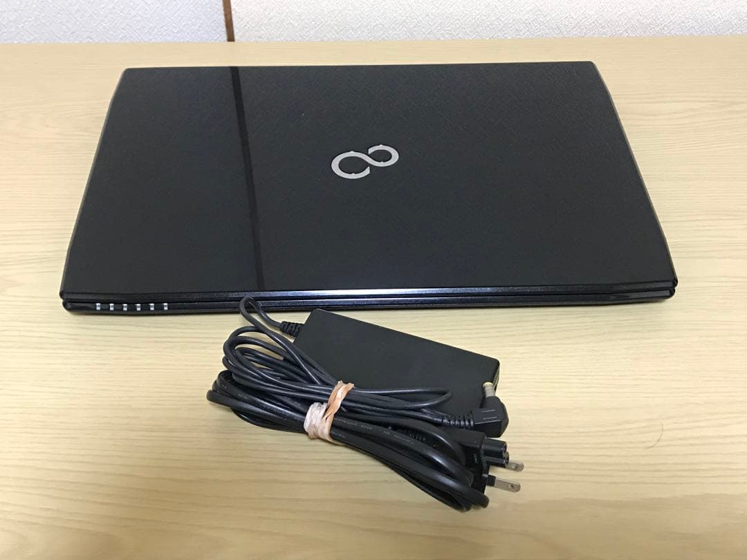 富士通 Lifebook AH53/R Win11 i7