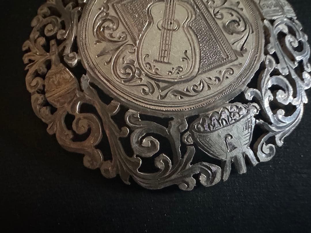 Vintage アルゼンチン 銀製ブローチ/楽器/タンゴ