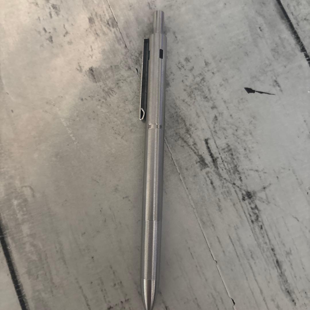 ZEBRA 振り子式　4色ボールペン　廃番