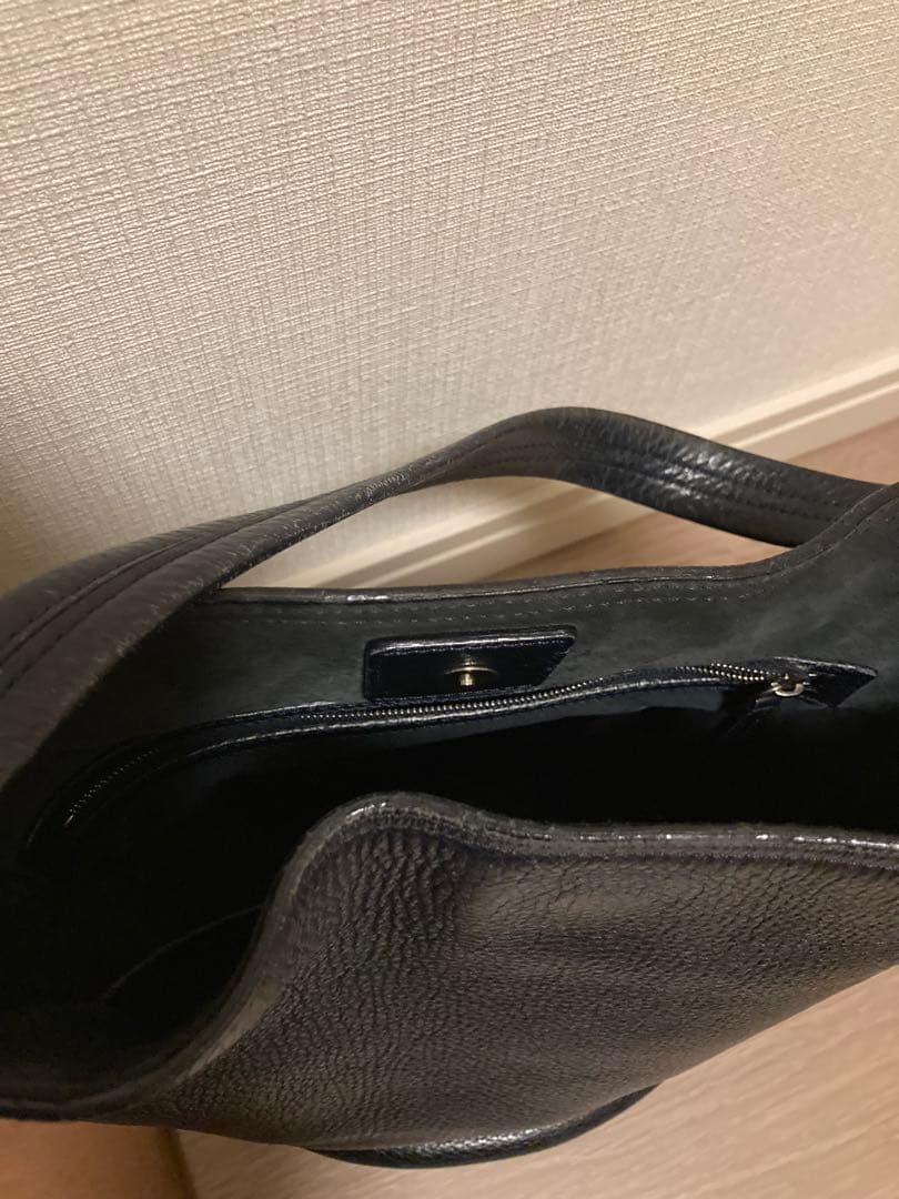 ヒロフHIROFU バケツ型バッグ　バケットバッグ　黒ブラック