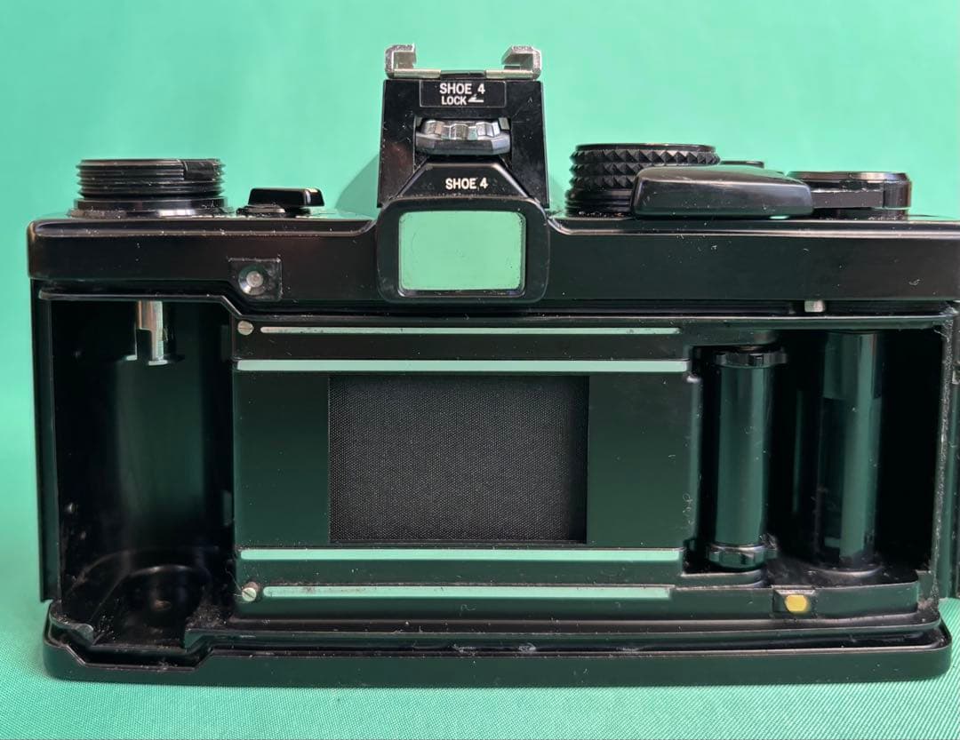 ★ OLYMPUS OM-2N BLACK + 標準レンズ 50mm