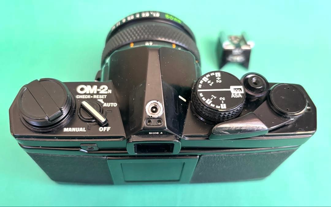 ★ OLYMPUS OM-2N BLACK + 標準レンズ 50mm