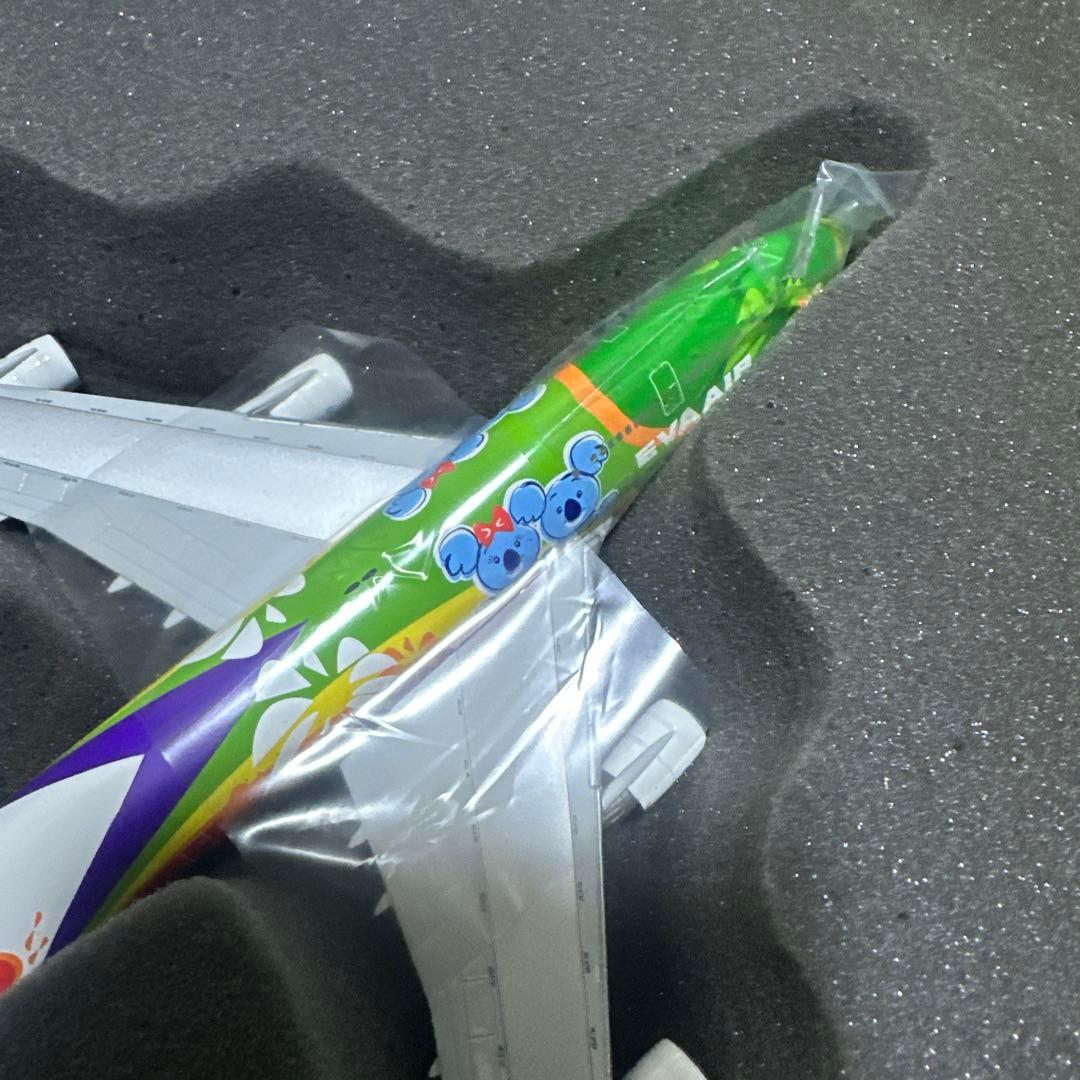 EVAエバー航空Boeing747-400 1/300 hogan特別塗装貴重品