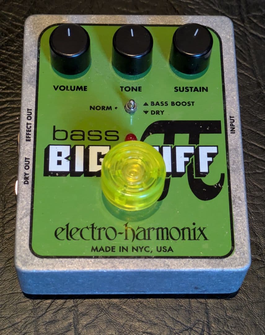 ベースビッグマフ　electro-harmonix bass BIG MUFF