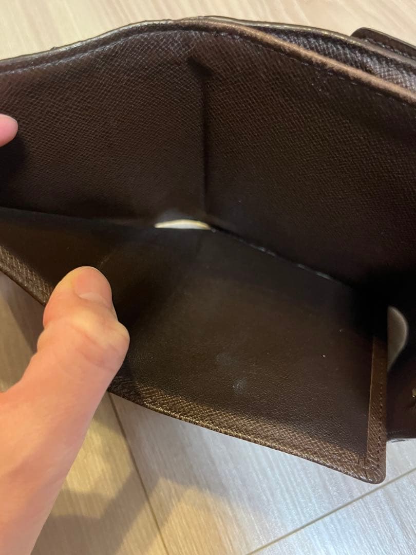 Louis Vuitton ダミエ 二つ折り財布