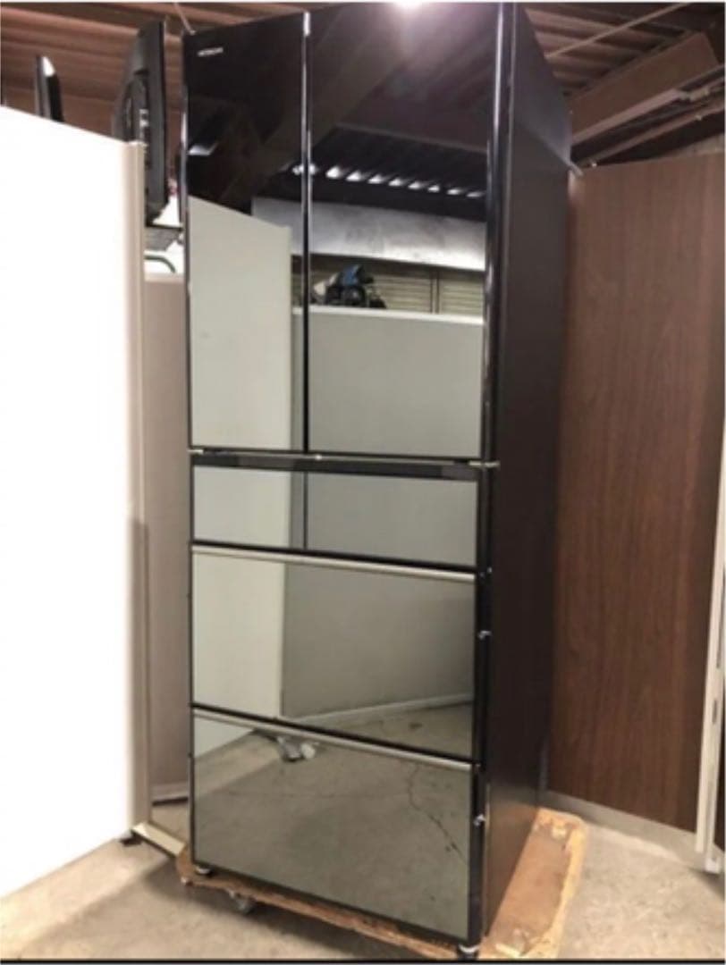 日立 / 555L / 6ドア冷蔵庫 / 2017年製　送料相談可