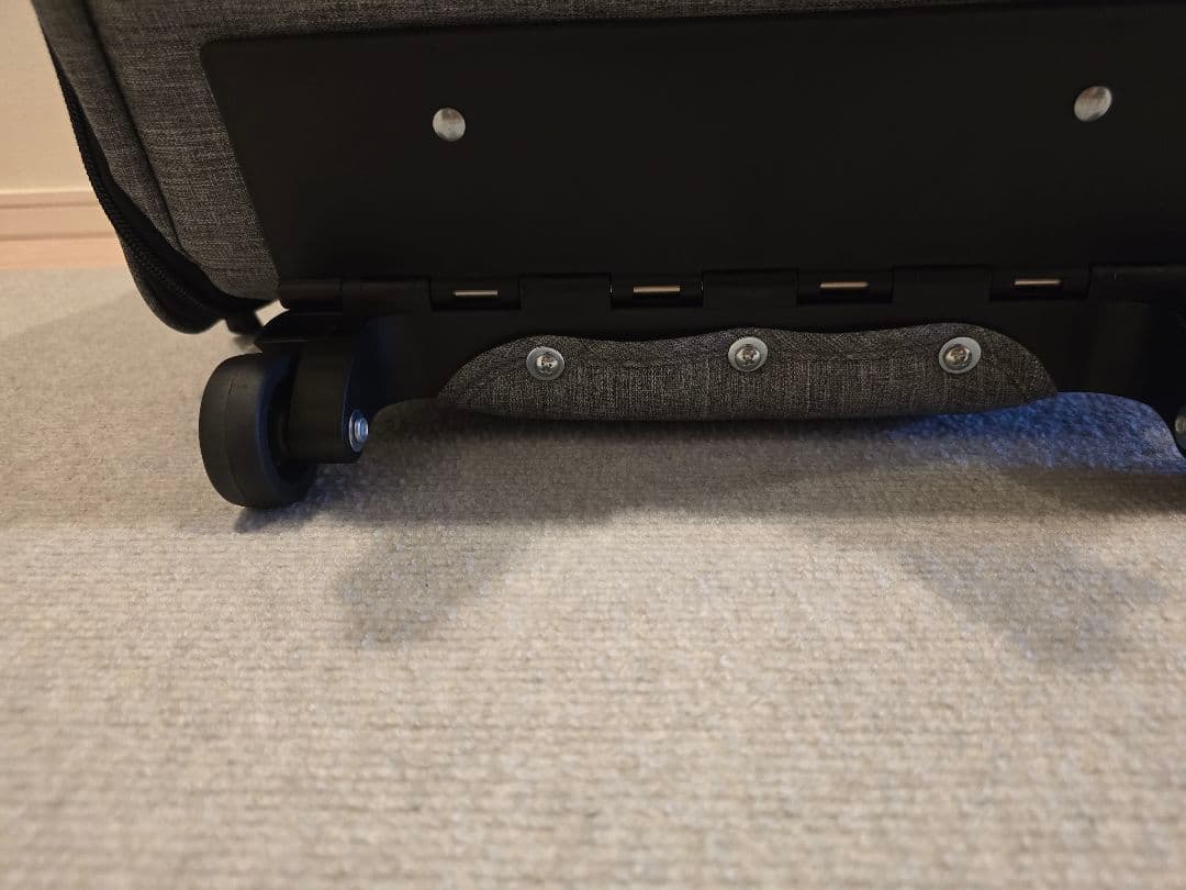 AIRBUGGY FITT　エアバギーフィット　色:アースグレー