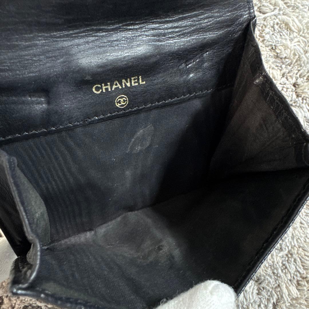 CHANEL シャネル 折り財布 Wホック ココマーク キャビアスキン