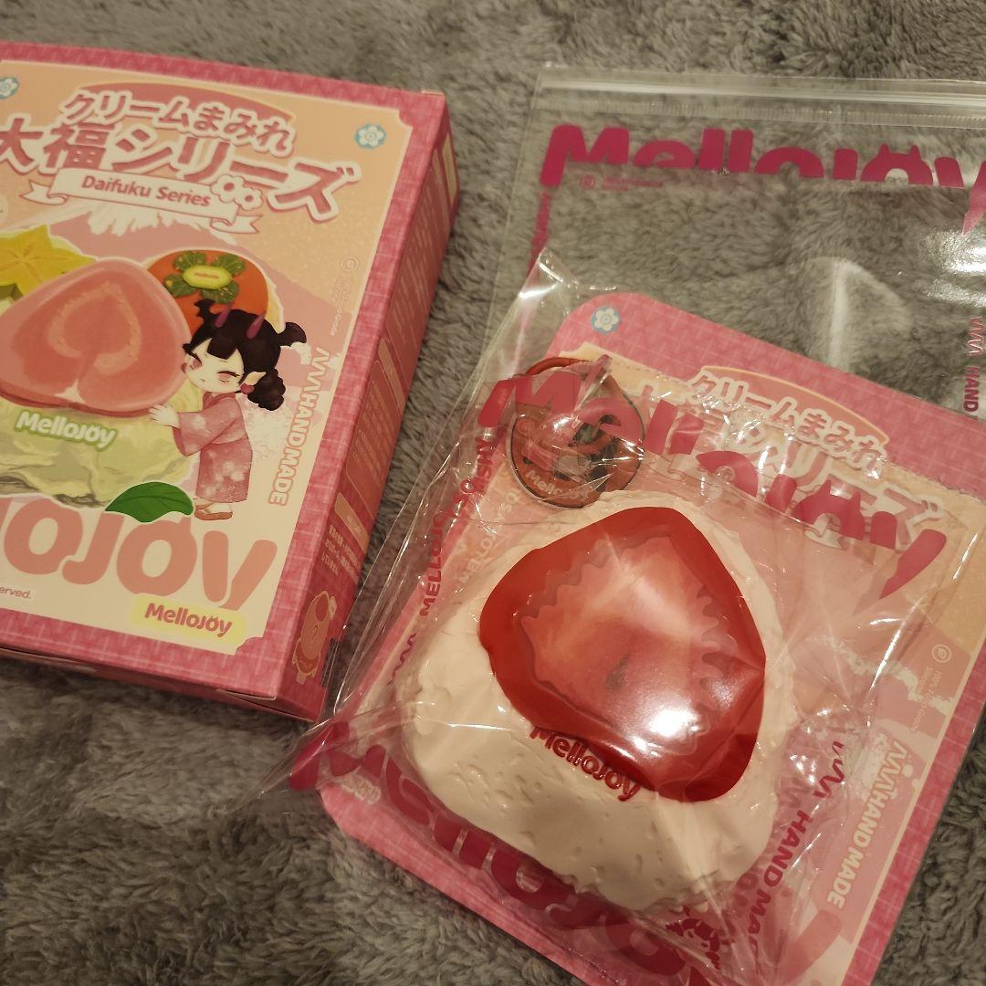 Mellojoy メロジョイ　スクイーズ くりーむまみれ大福シリーズ　いちご