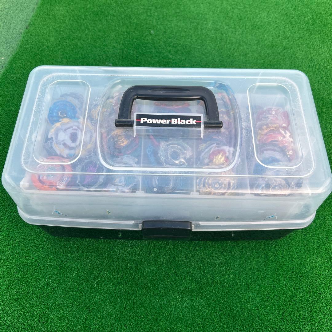 ベイブレード 多数 プラスチックケース付き
