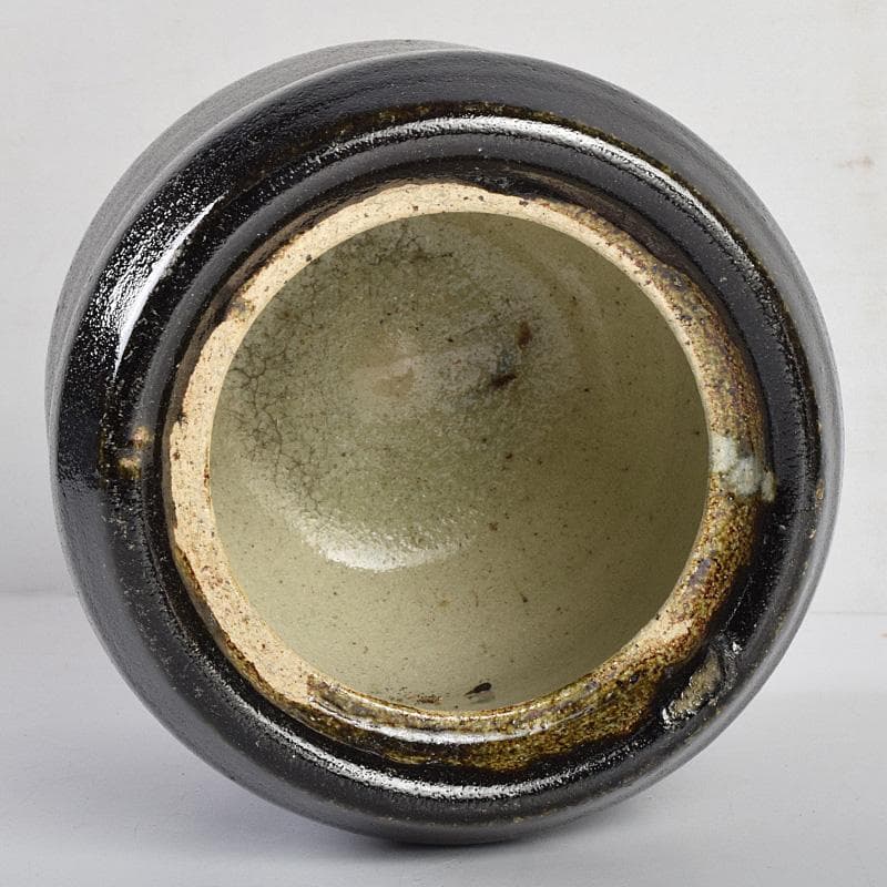 茶道具　芳幽軒　加藤石春作　黒楽水指　時代箱付　V　R9345