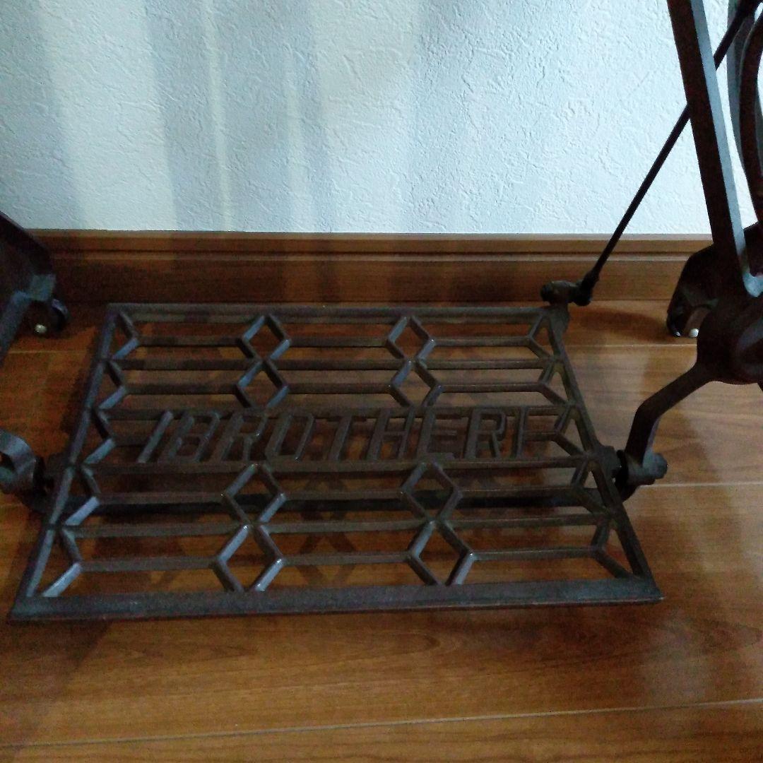 grin　アンティークミシン台　多目的