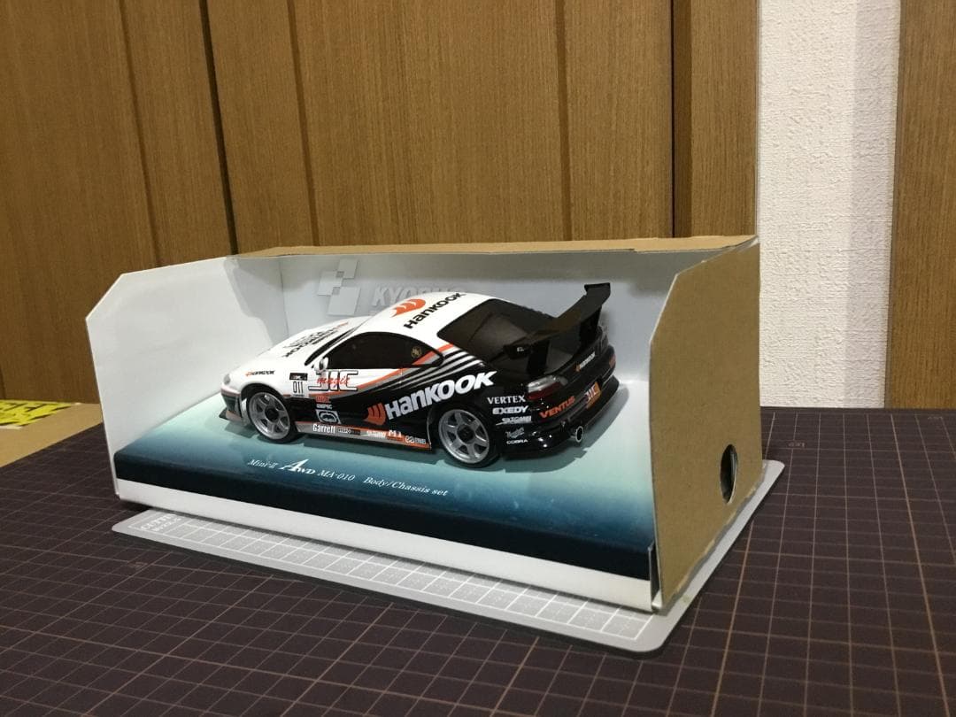 ミニッツ　 フォーミュラⅮ　Silvia　S15ボディ・シャシーセット （新品）