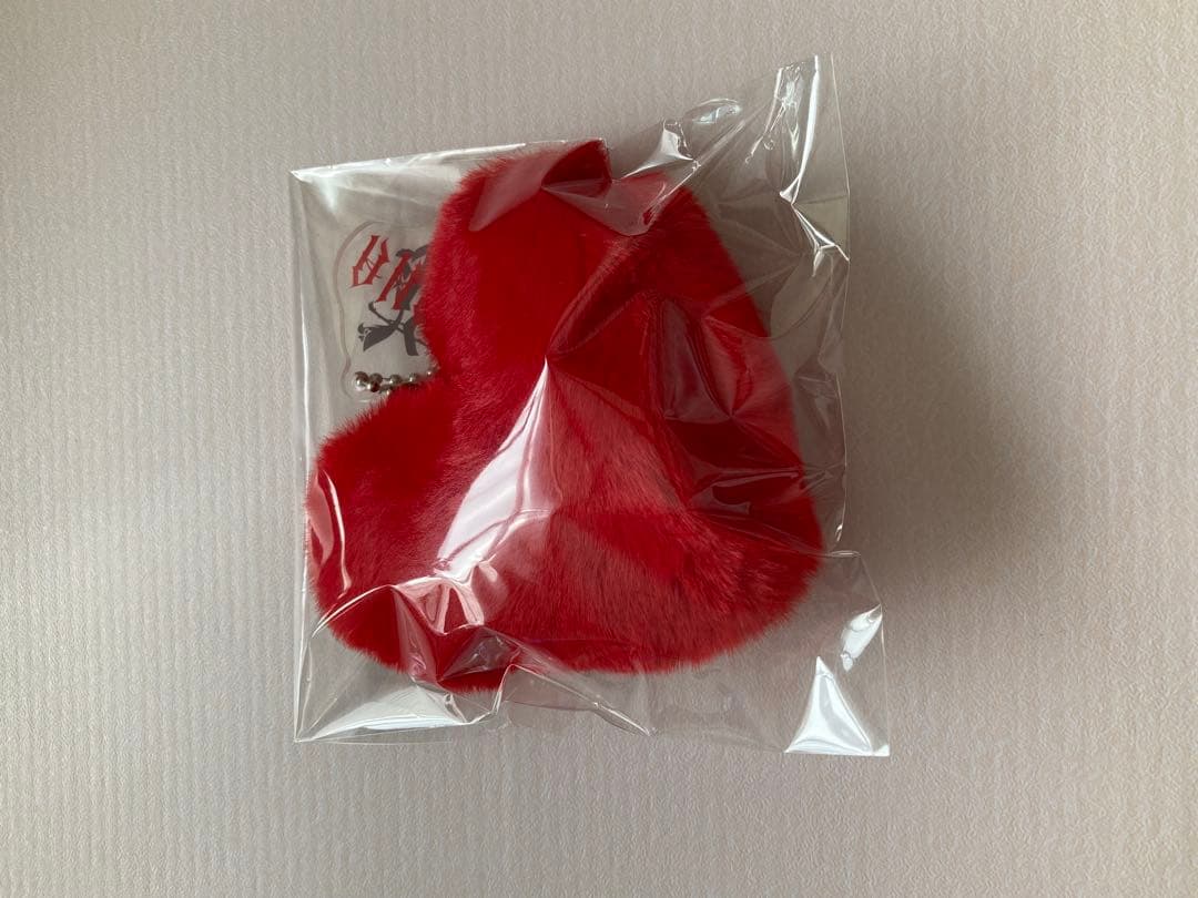 HANA 会場限定 オリジナルハートファーキーホルダー ロゴキーホルダー