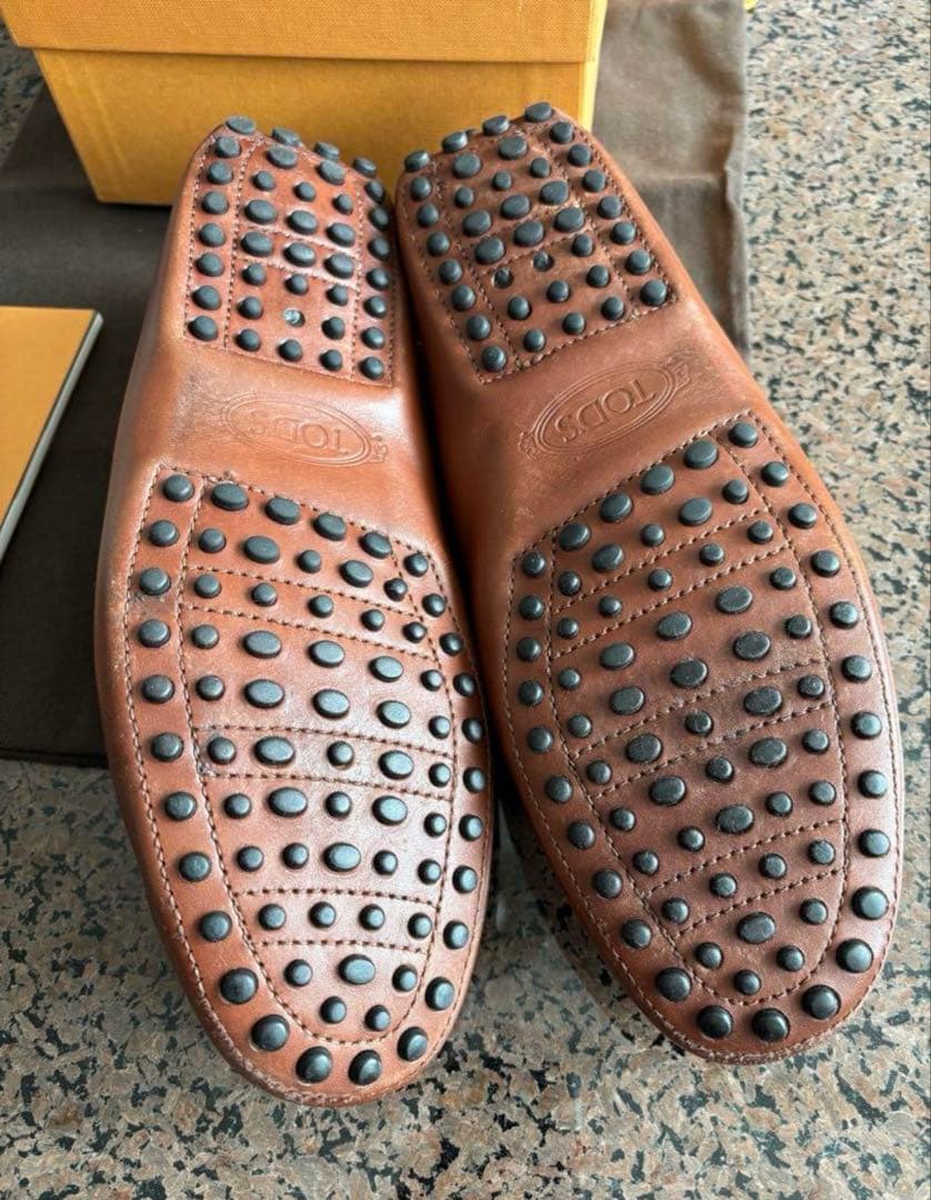 TOD'S トッズゴンミーニ　ドライビングシューズ　カタログのオマケ付き