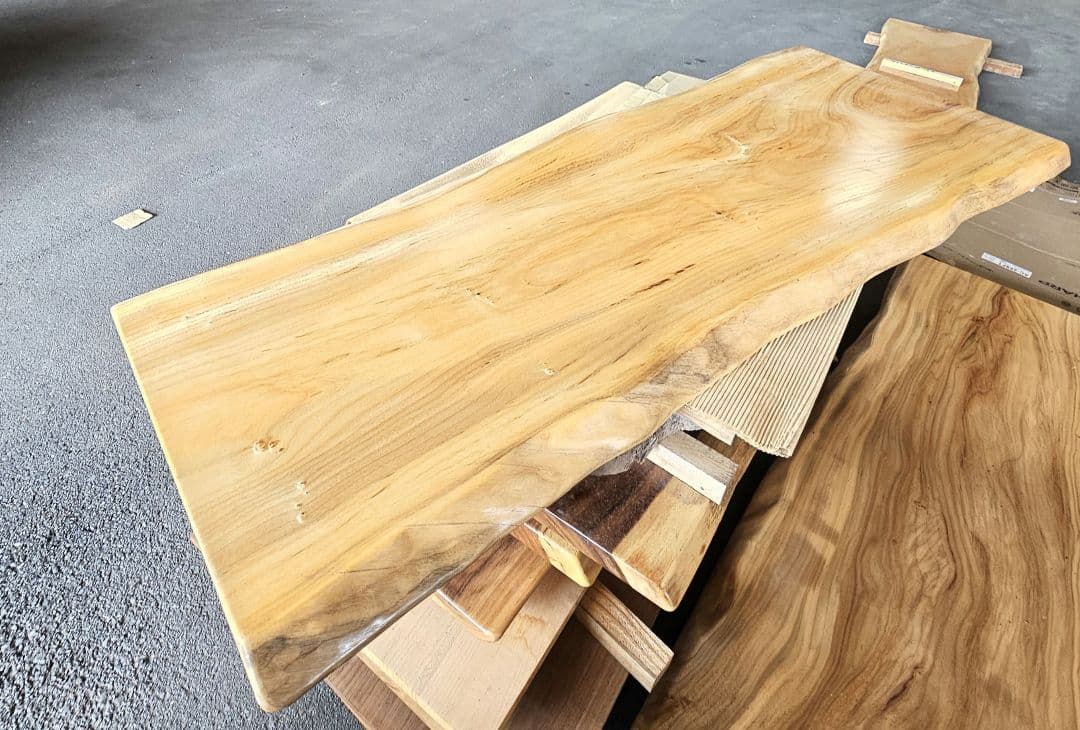 杉　一枚板　無節　ダイニング　テーブル　センターテーブル　座卓　ローテーブル