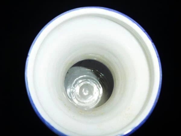 イタリヤを代表する陶芸 マジョリカ窯 彩釉人物文 飾り壺