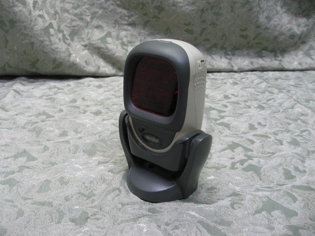 シンボル◆LS9208-SR10011NSJR◆LS9208◆バーコードスキャナ