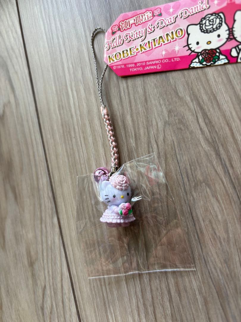 ご当地キティ　ハローキティ【神戸限定　KITANOバージョン】新品未使用