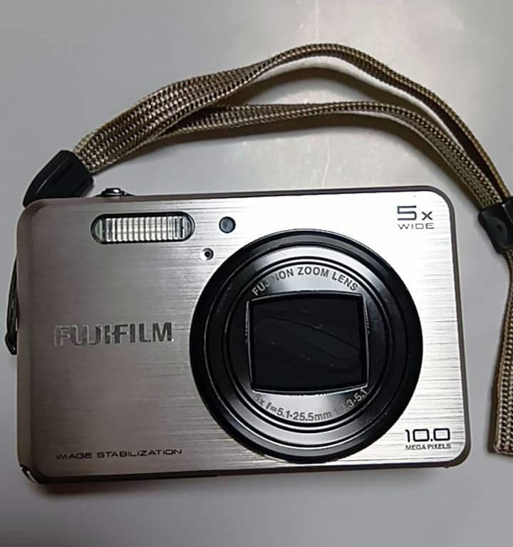 FUJIFILM　デジタルカメラ　美品
