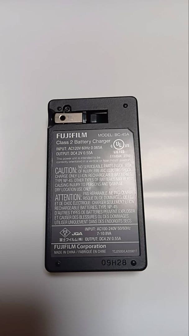 FUJIFILM　デジタルカメラ　美品